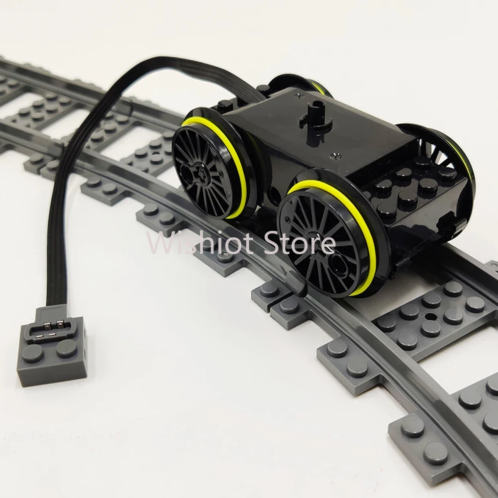 テクニカルパーツ トレインモーター 88002 MOC パッ - Build Plate のレビューと価格